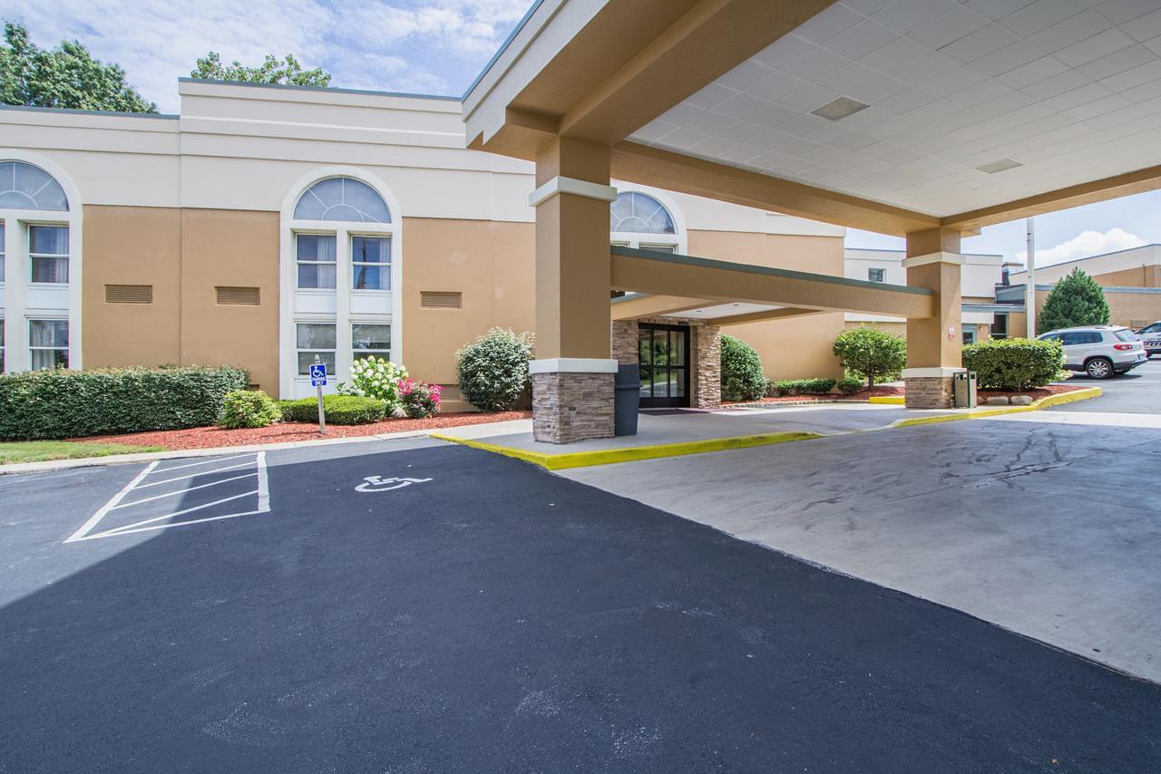 Greenridge Hotel Wickliffe Екстер'єр фото