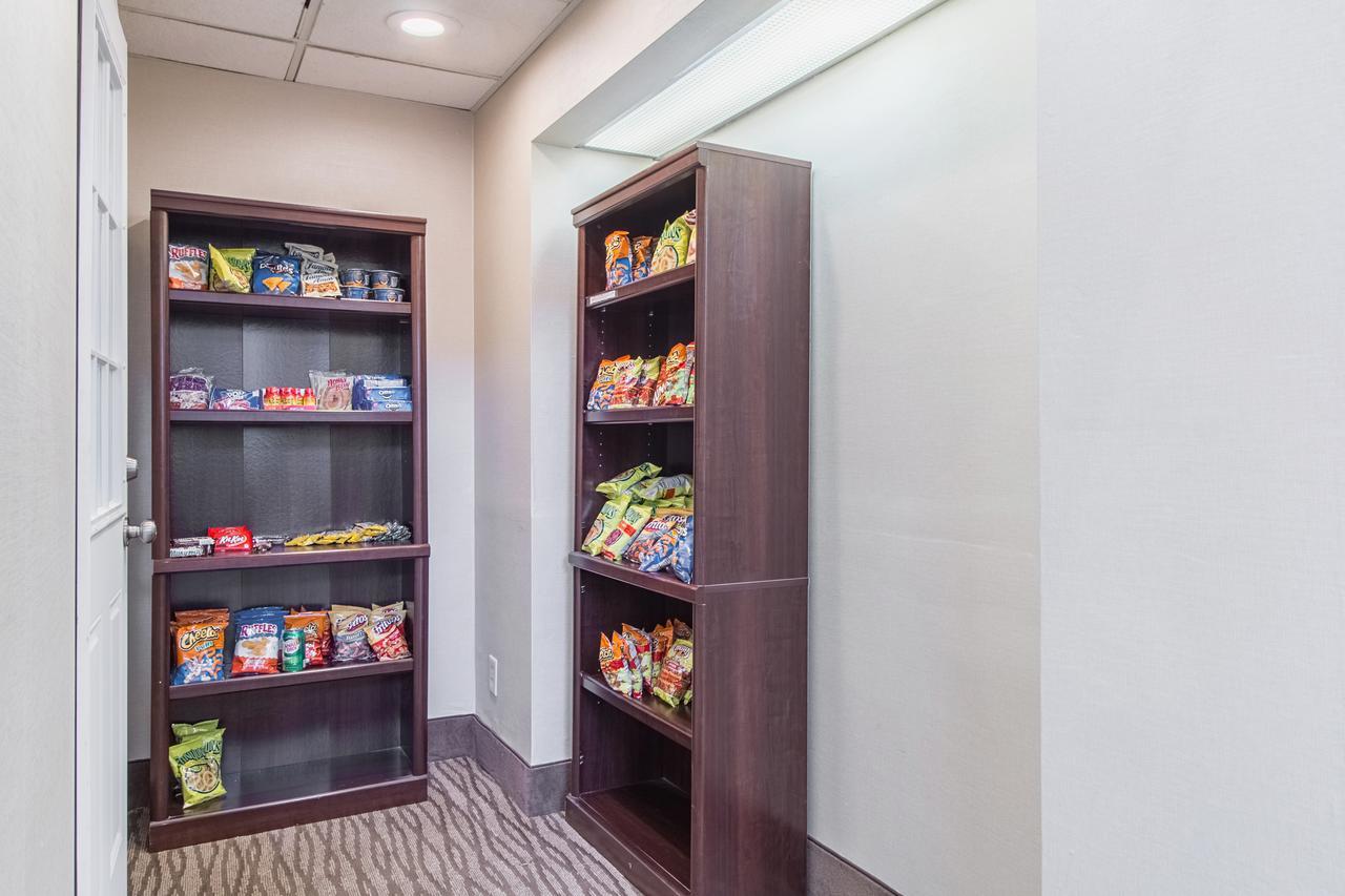Greenridge Hotel Wickliffe Екстер'єр фото