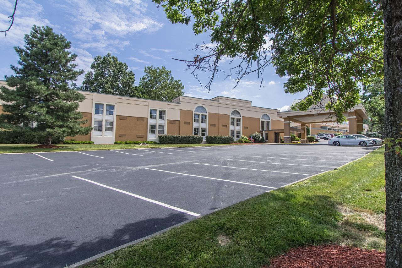 Greenridge Hotel Wickliffe Екстер'єр фото